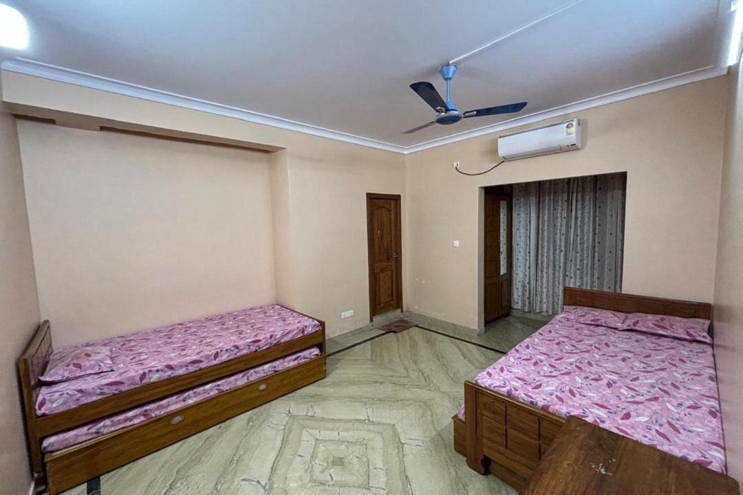Photo of Bedroom in Mayapur