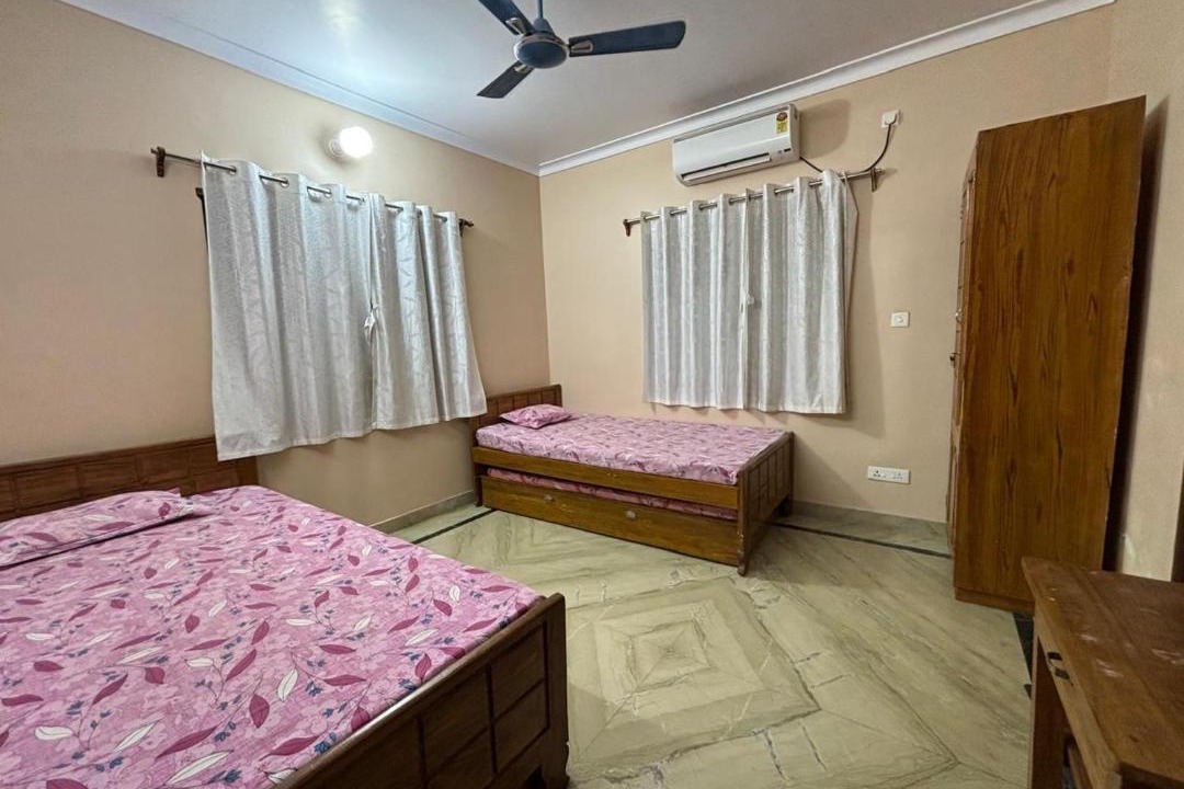 Photo of Bedroom in Mayapur