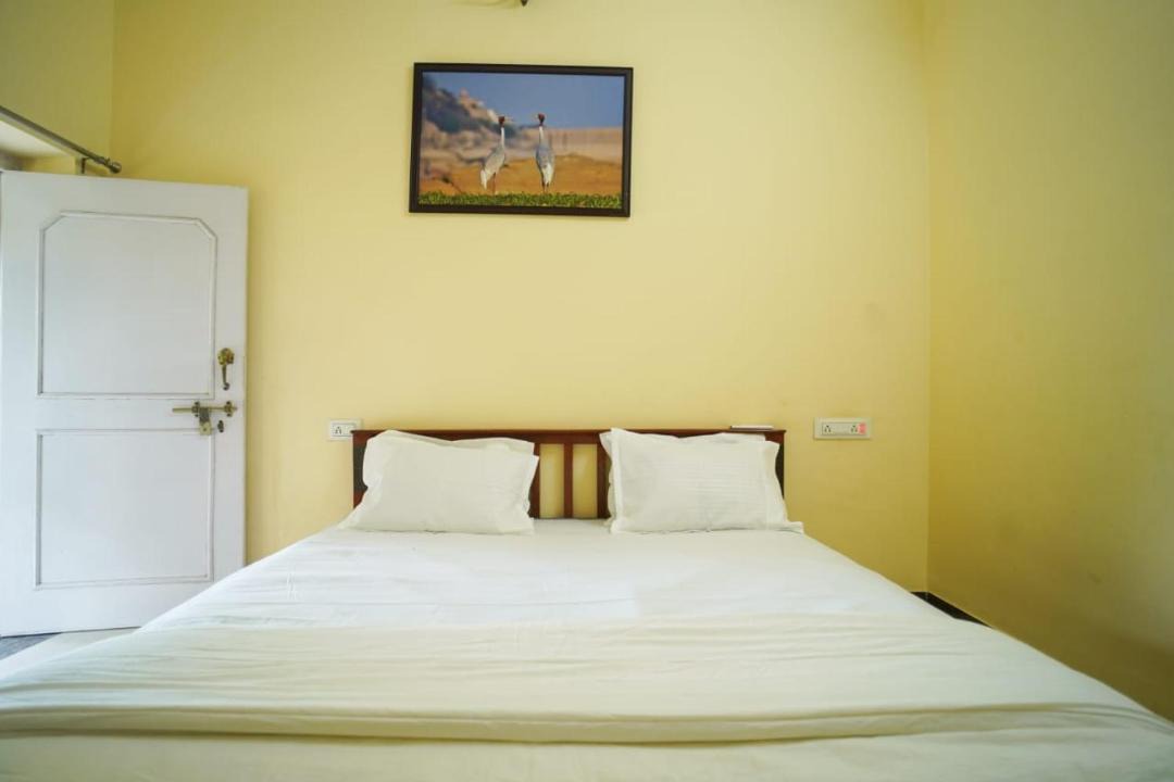 Photo of Bedroom in Sena