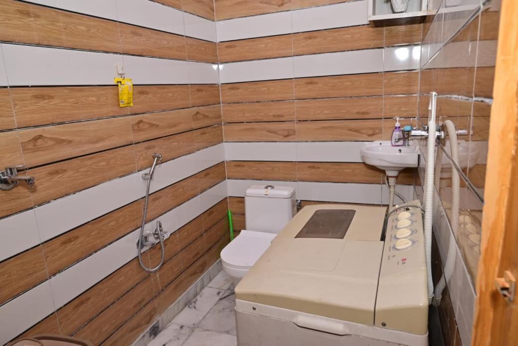 Photo of Bathroom in Rajgarhi