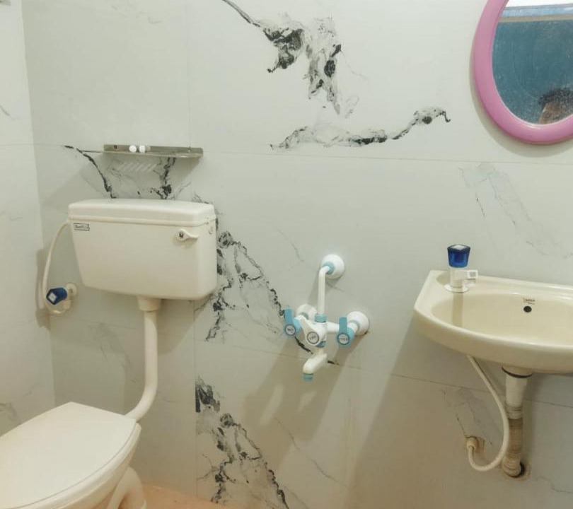 Photo of Bathroom in Kuilapalayam