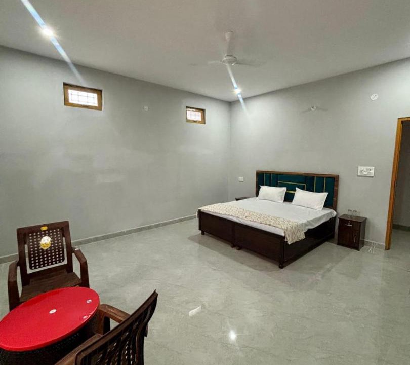 Photo of Bedroom in Khattalwada