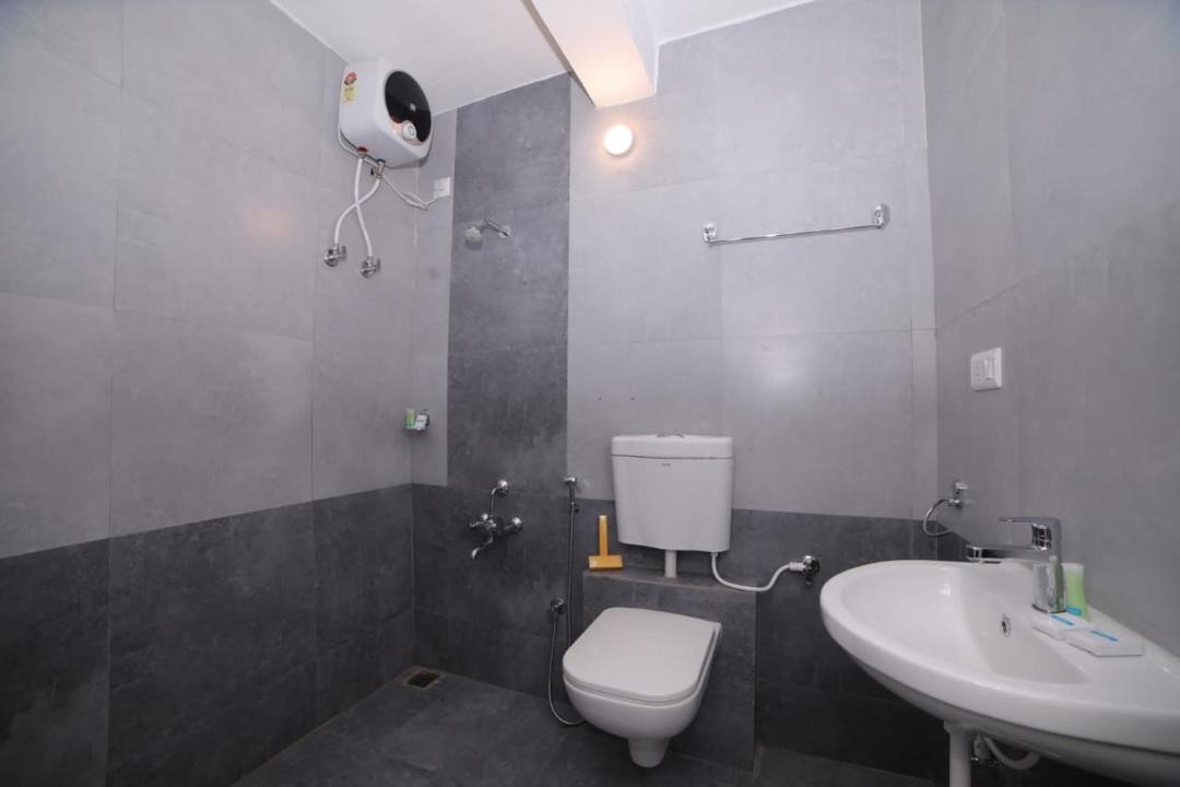 Photo of Bathroom in Kottakuppam