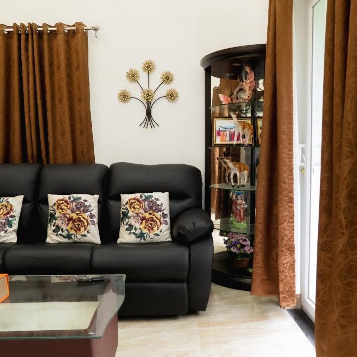 Photo of Livingroom in Vadanemelli