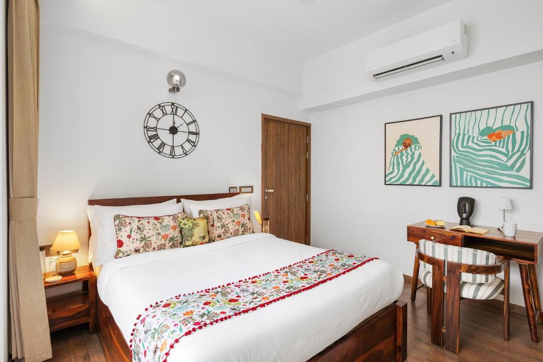 Photo of Bedroom in DLF Phase 3