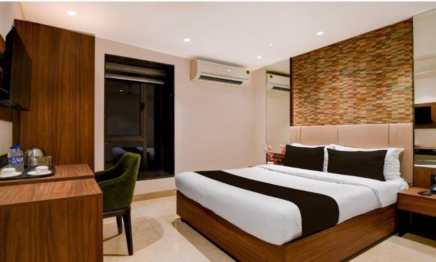 Photo of Bedroom in Sector V