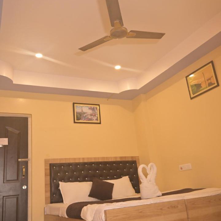 Photo of Bedroom in Barddhaman