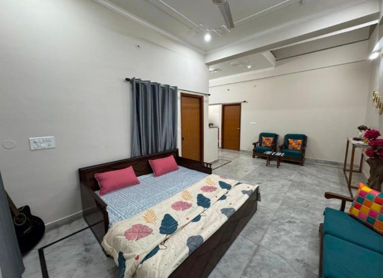 Photo of Bedroom in Mussoorie
