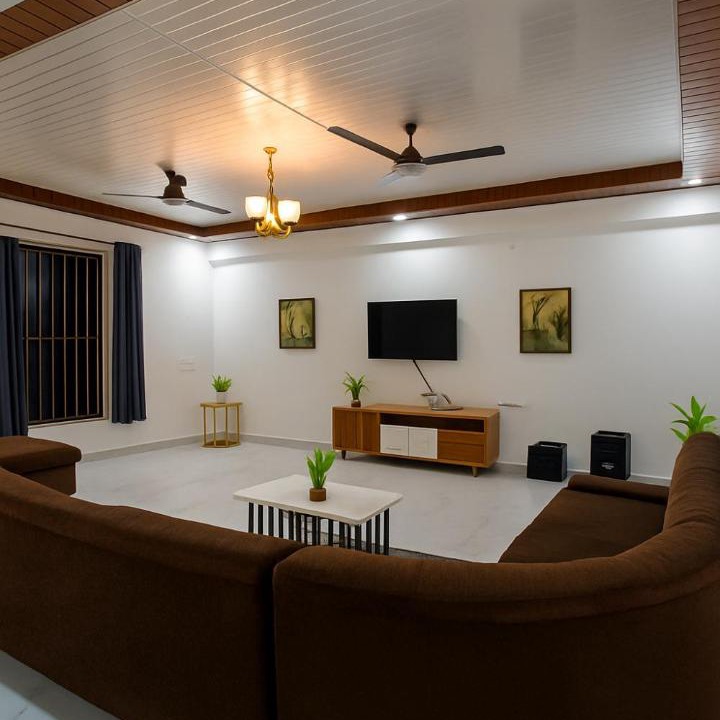 Photo of Livingroom in Khattalwada