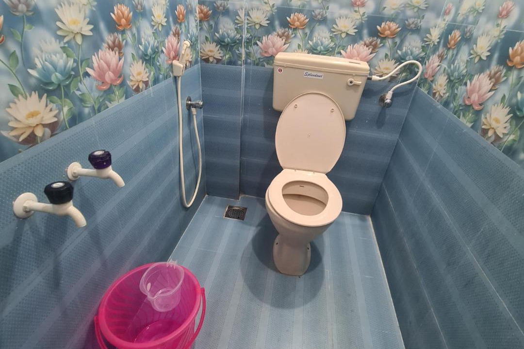 Photo of Bathroom in Kuilapalayam