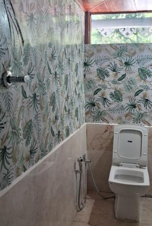 Photo of Bathroom in Kurseong