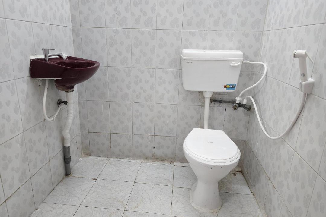 Photo of Bathroom in Tiruvannamalai