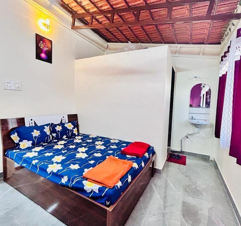 Photo of Bedroom in Jejuri