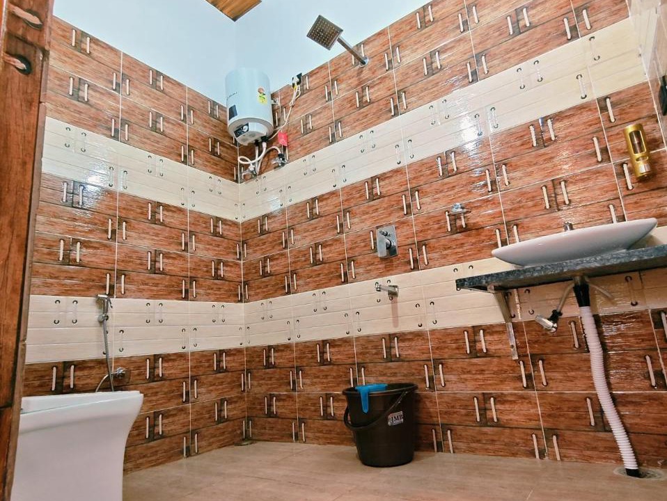 Photo of Bathroom in Kaladhungi