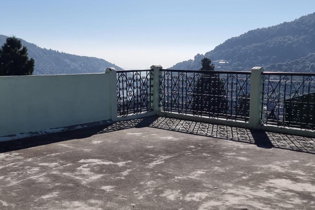 Photo of Patio Balcony in Mallital