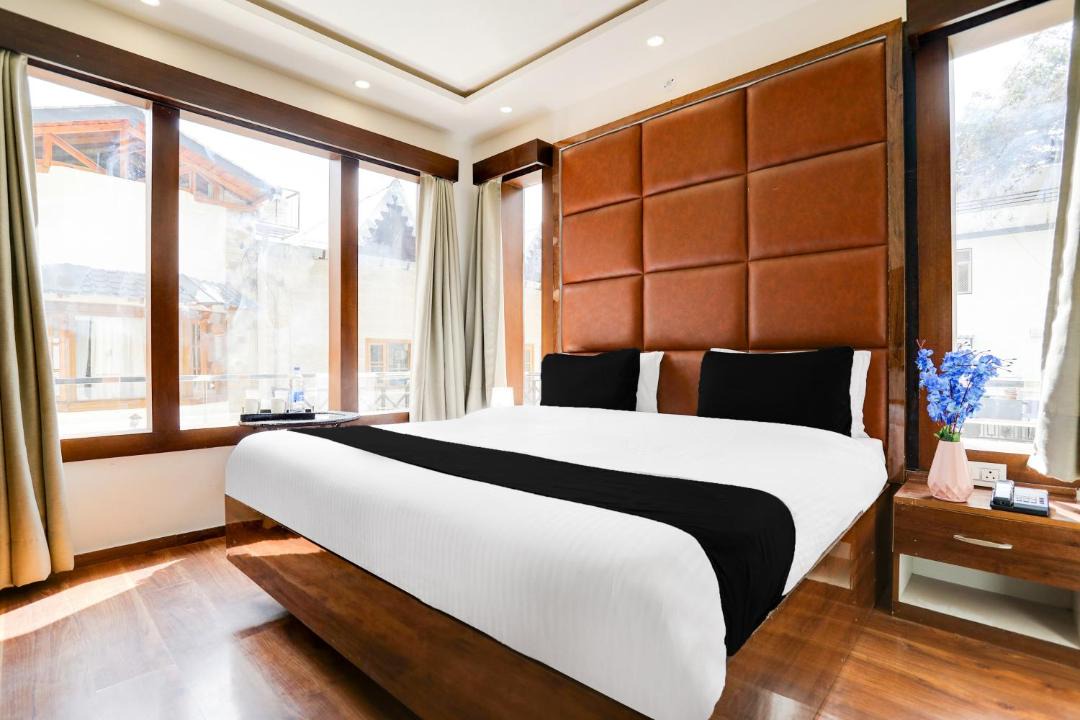 Photo of Bedroom in Nainital