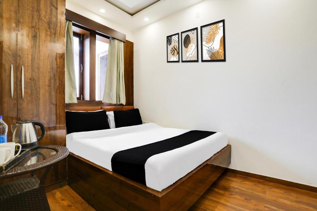Photo of Bedroom in Nainital
