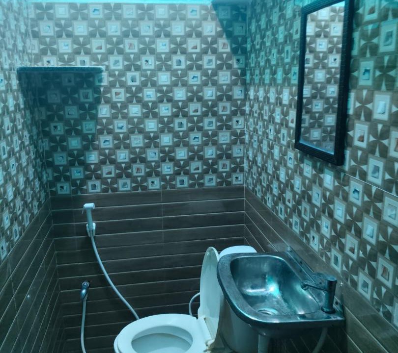 Photo of Bathroom in Enathur