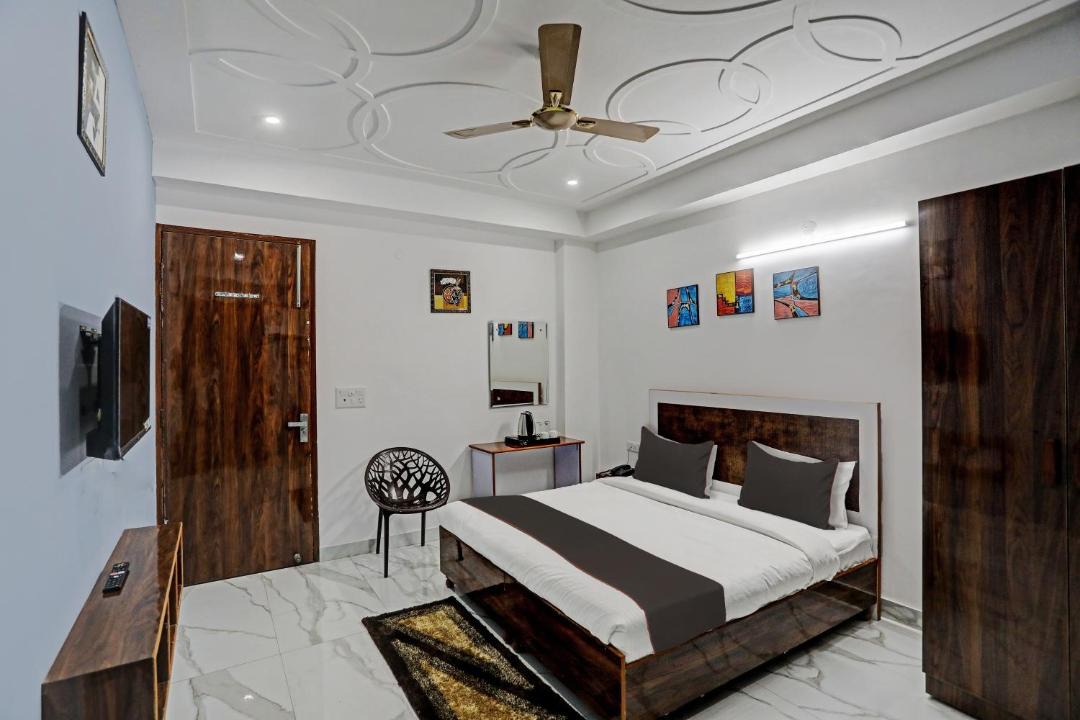 Photo of Bedroom in Sector 39