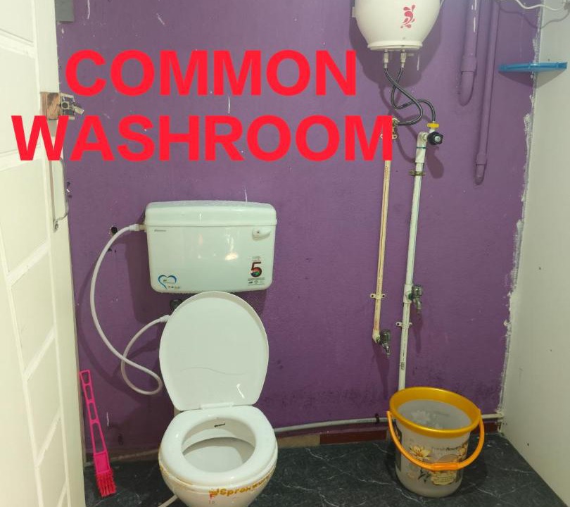 Photo of Bathroom in Enathur