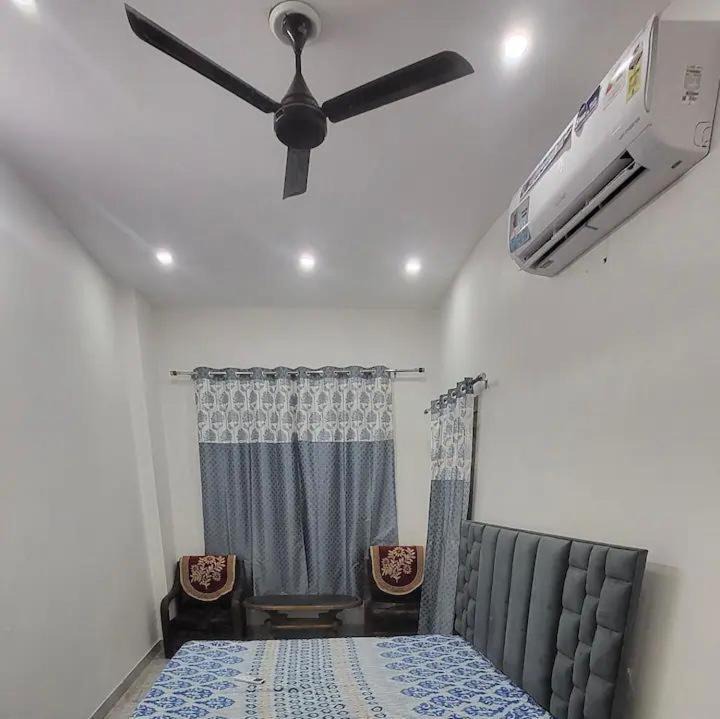 Photo of Bedroom in Mayapur
