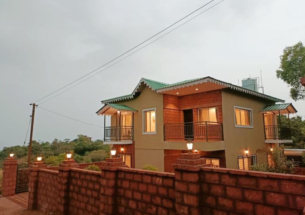 Photo of Others in Mahabaleshwar