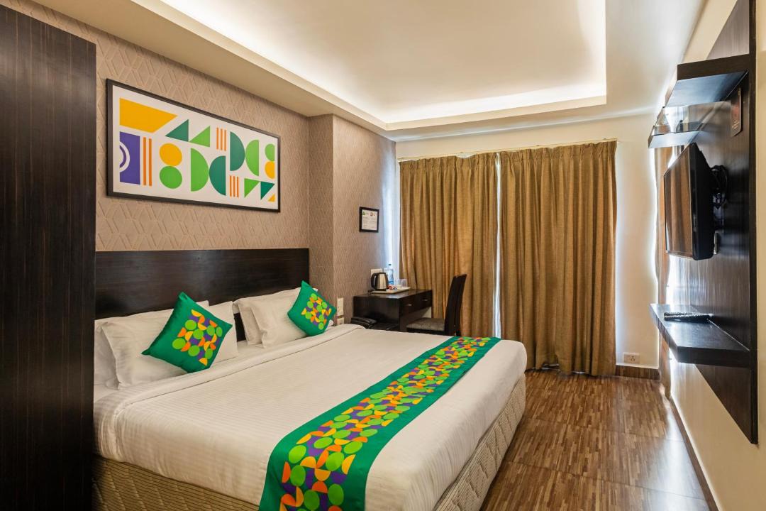 Photo of Bedroom in Mylapore Tiruvallikk
