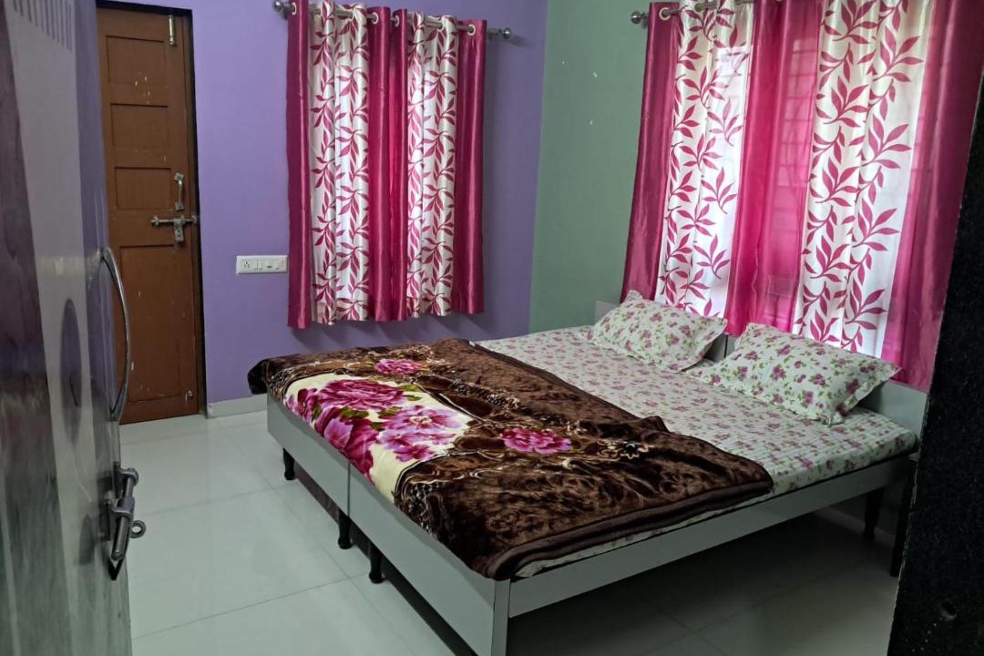 Photo of Bedroom in Daman