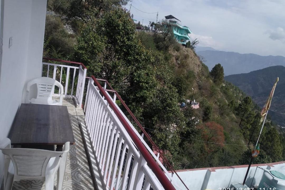 Photo of Patio Balcony in Chamba