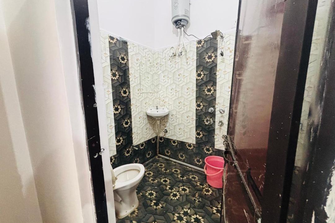 Photo of Bathroom in Orchha