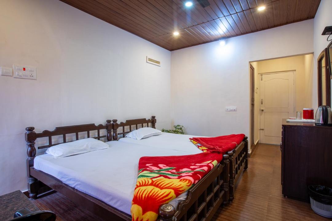 Photo of Bedroom in Valparai