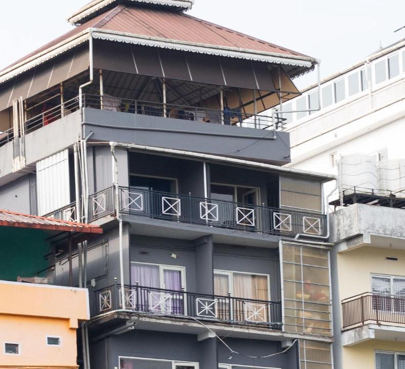 Photo of Buildings in Valparai