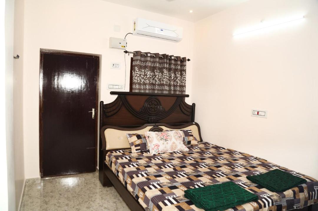 Photo of Bedroom in Thiruvidaimarudur