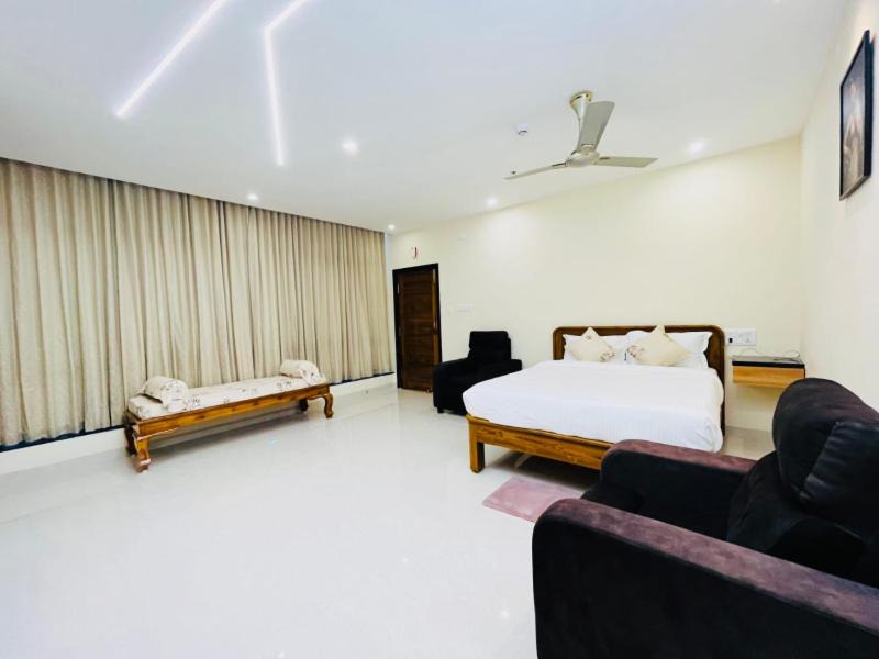 Photo of Bedroom in Pithapuram