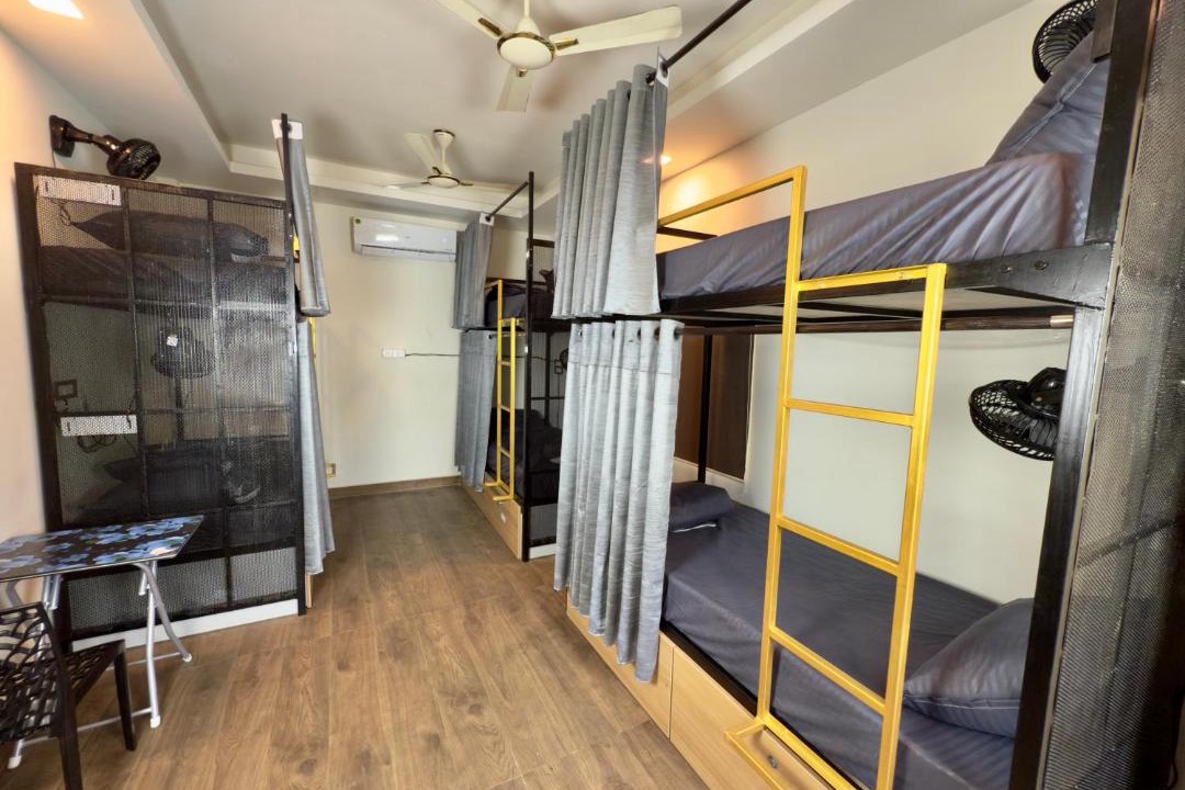 Photo of Bedroom in Thoraipakkam