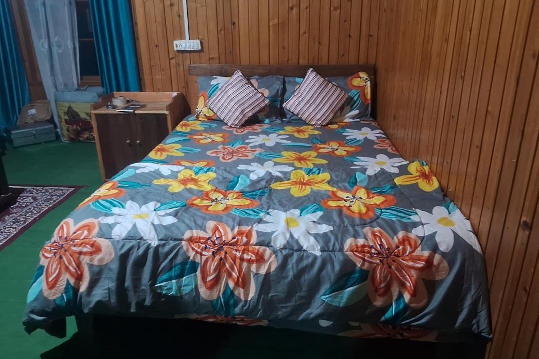 Photo of Bedroom in Rishop