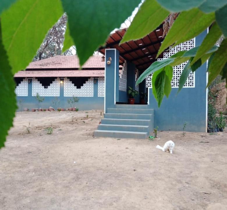 Photo of Others in Timbholi