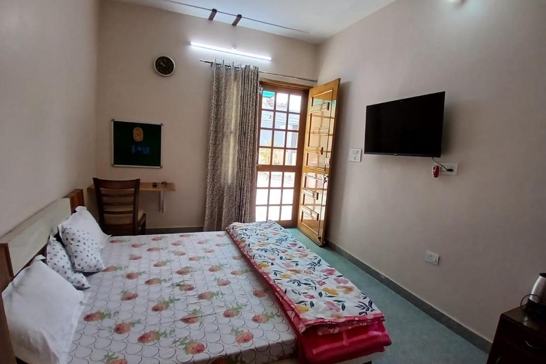 Photo of Bedroom in Mayapur