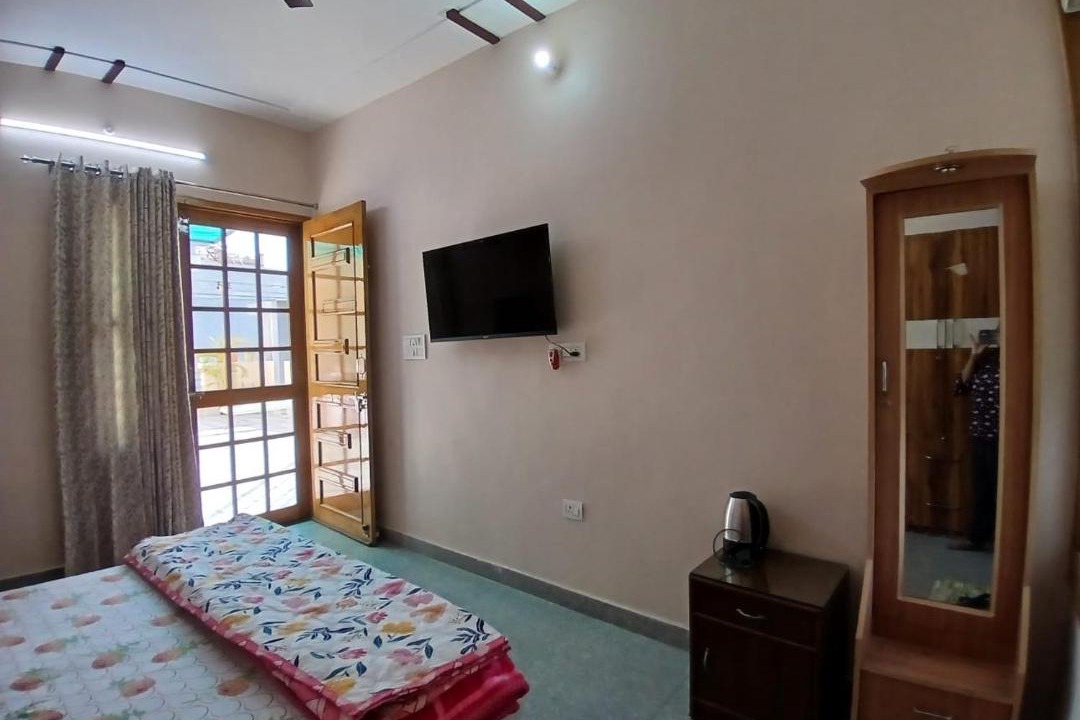Photo of Bedroom in Mayapur