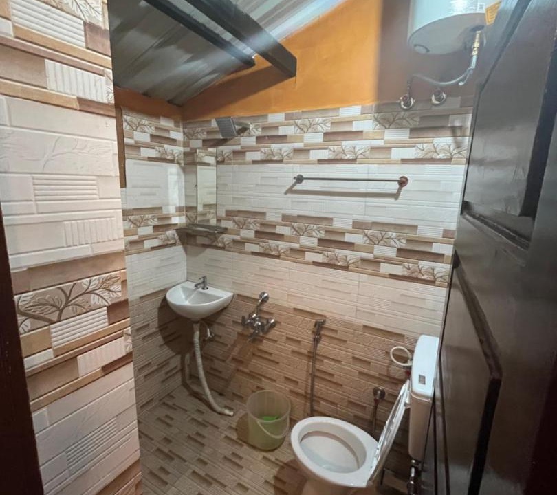 Photo of Bathroom in Vattakanal