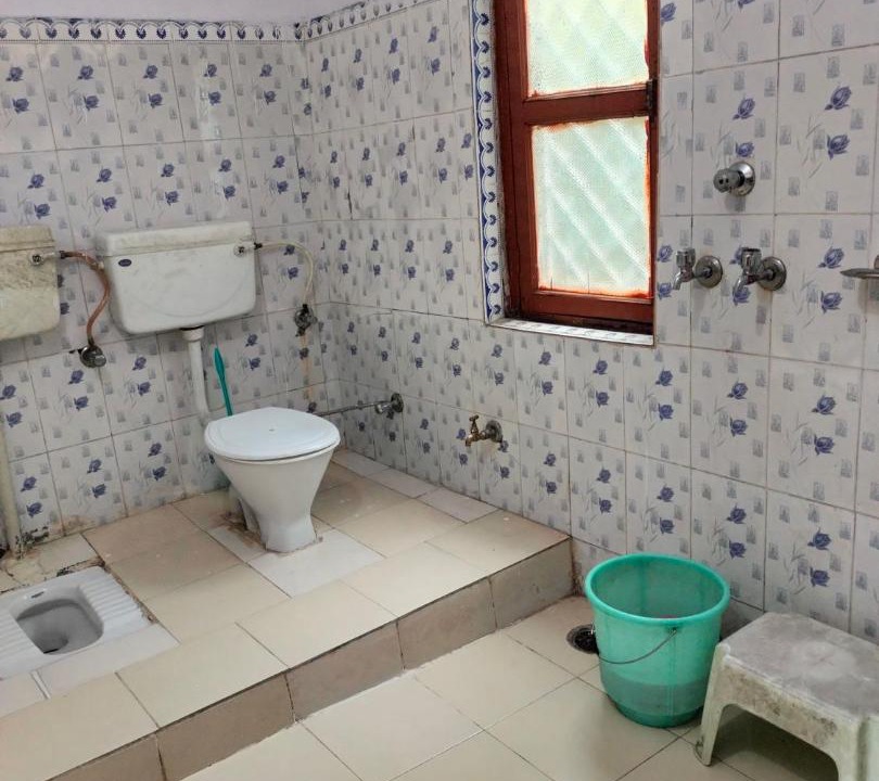 Photo of Bathroom in Narainkoti