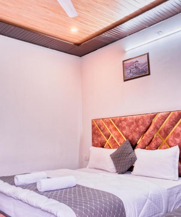 Photo of Bedroom in Narainkoti