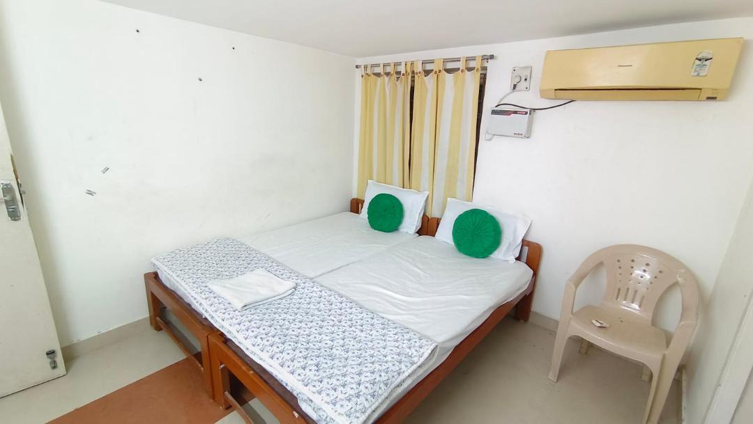 Photo of Bedroom in Madipakkam