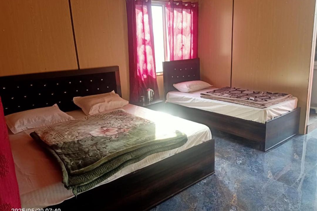 Photo of Bedroom in Chamoli