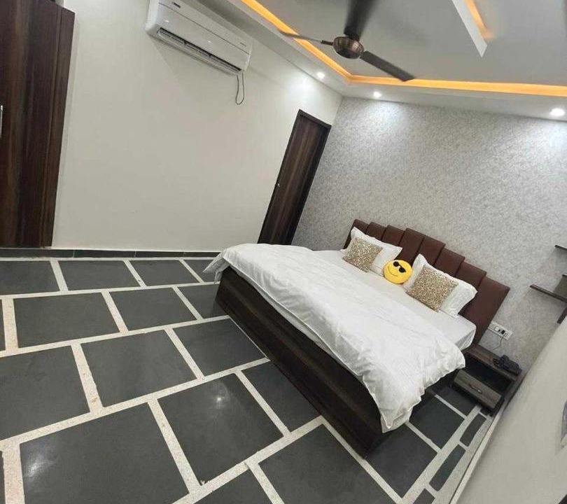 Photo of Bedroom in Ballabgarh