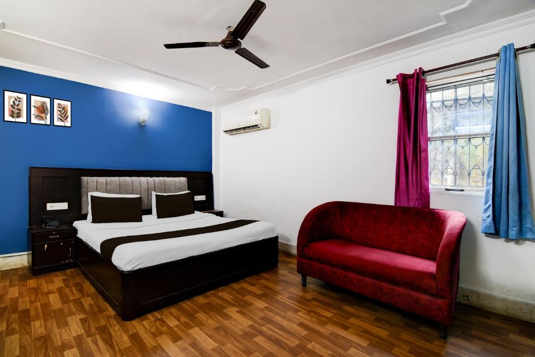 Photo of Bedroom in Dharmatala
