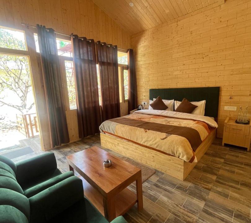 Photo of Bedroom in Bhatwari