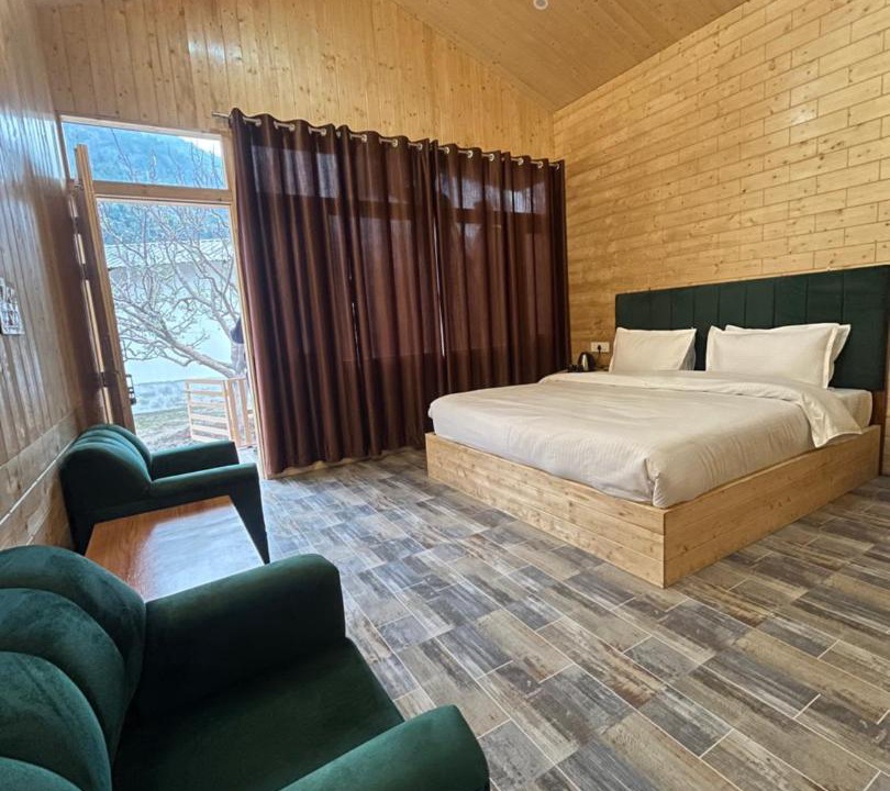 Photo of Bedroom in Bhatwari