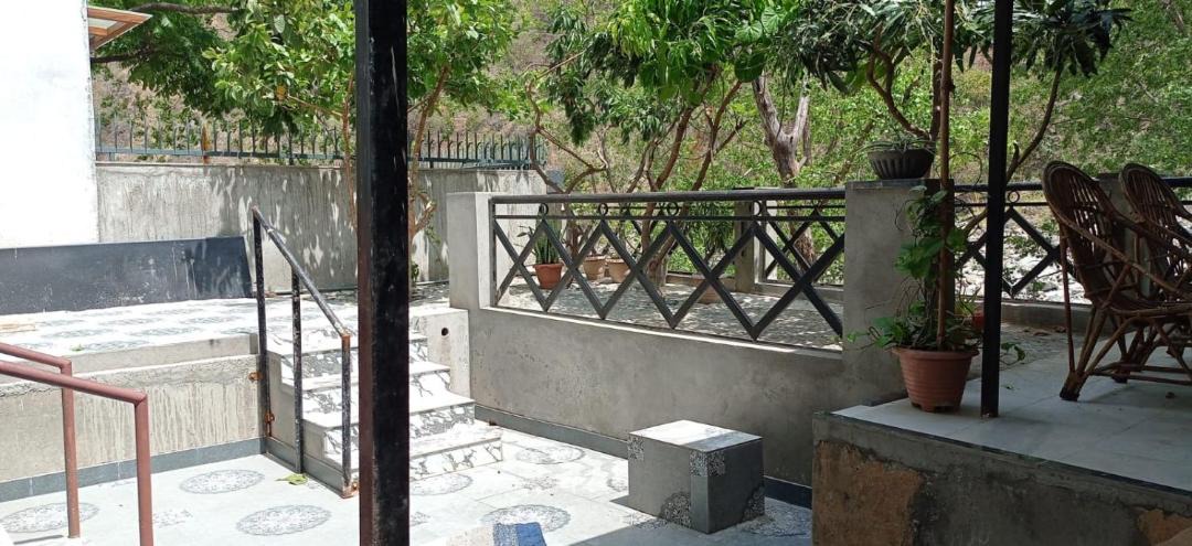Photo of Patio Balcony in Kathgodam