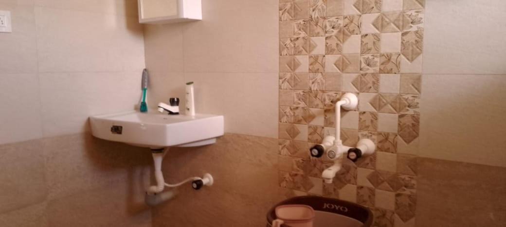 Photo of Bathroom in Udumalaipettai